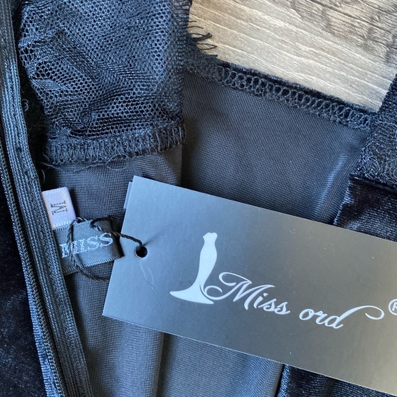 NWT Miss Ord Black Lace Midi Dress Size M - Picture 9 of 10